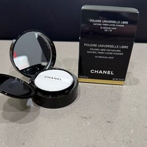 CHANEL Poudre Universelle Libre loose powder in #20 Medium Light, New/unopened